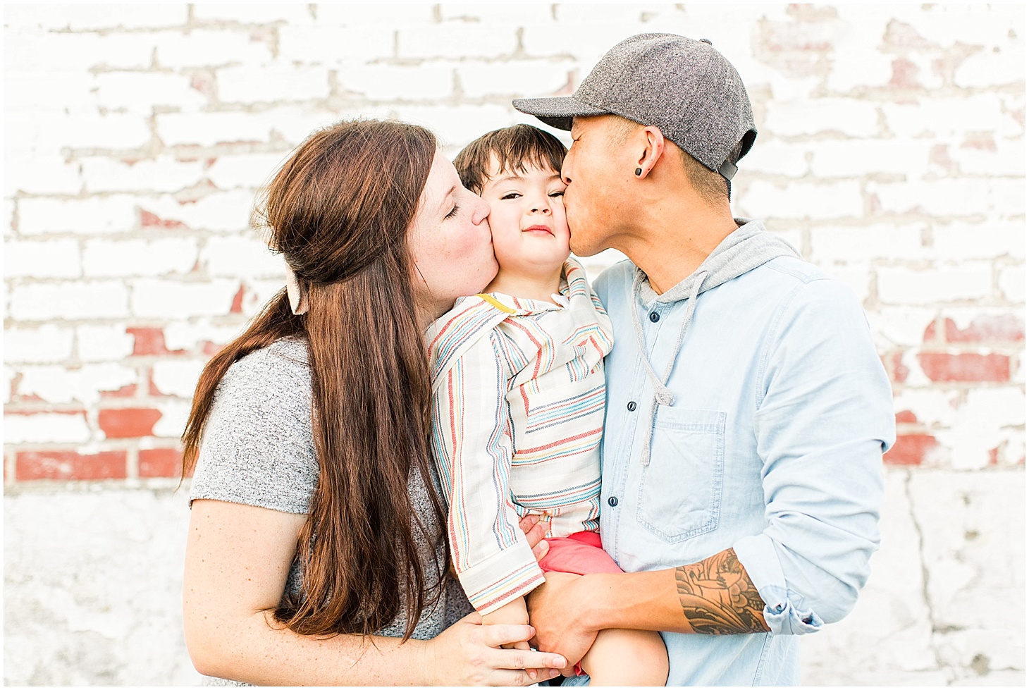 gendereveal_confettigenderreveal_fungenderreveal_virginiaweddingphotographer_photo_0063.jpg