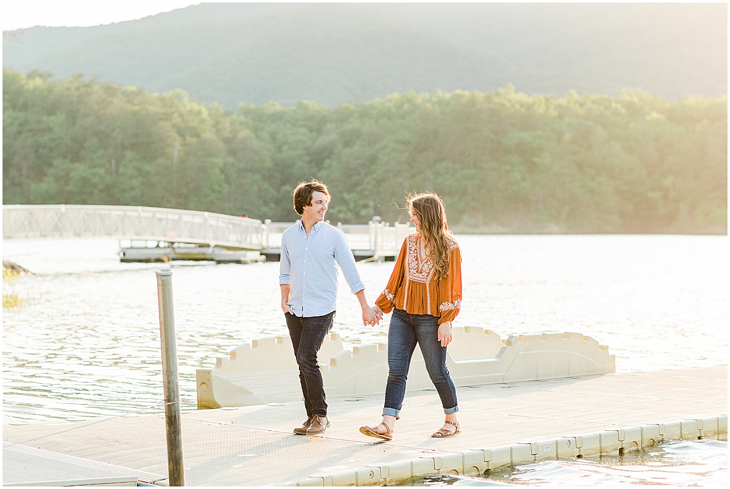 carvinscoveengagementsession_roanokeengagementsession_carvinscove_virginiawedding_virginiaweddingphotographer_vaweddingphotographer_photo_0025.jpg