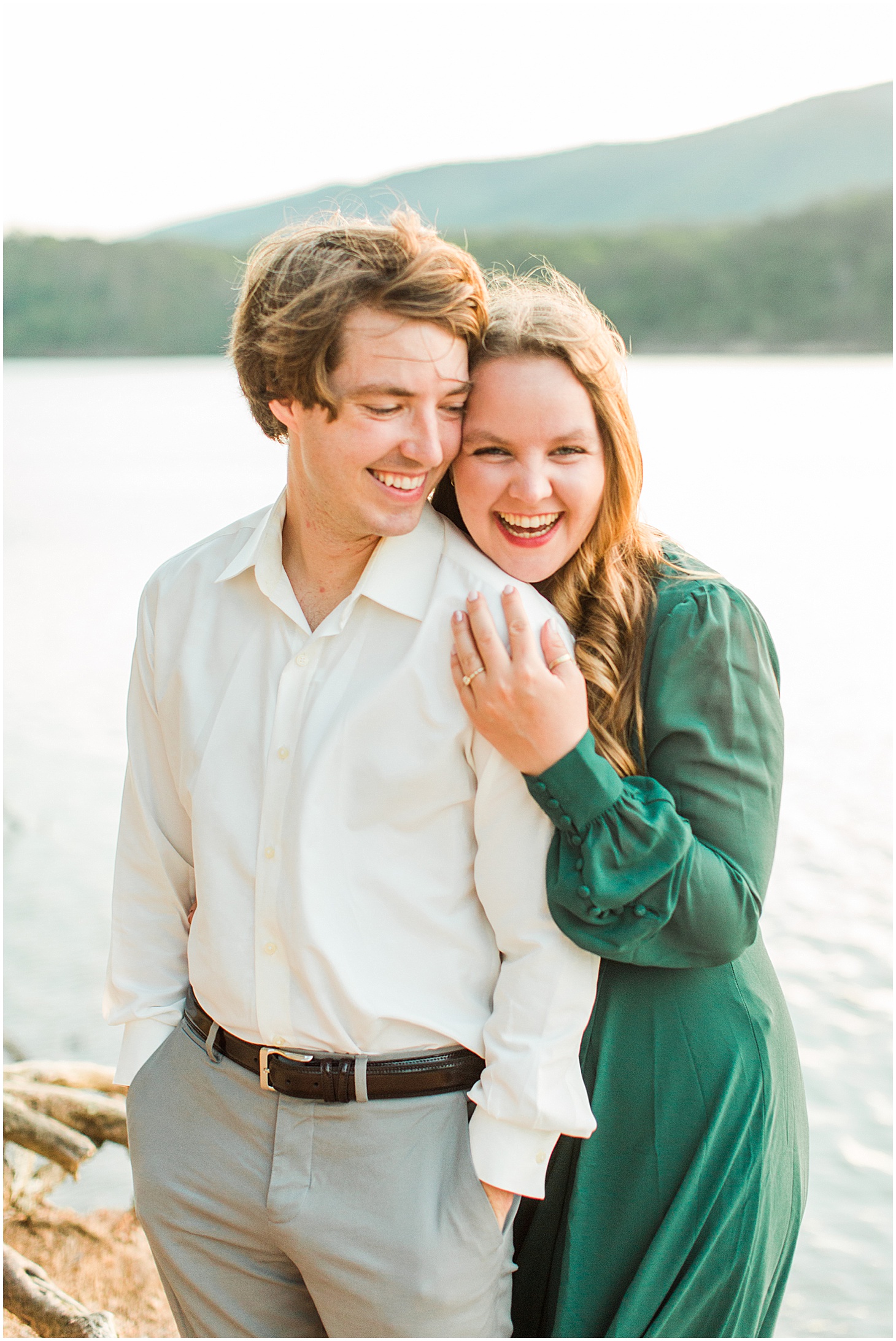 carvinscoveengagementsession_roanokeengagementsession_carvinscove_virginiawedding_virginiaweddingphotographer_vaweddingphotographer_photo_0046.jpg