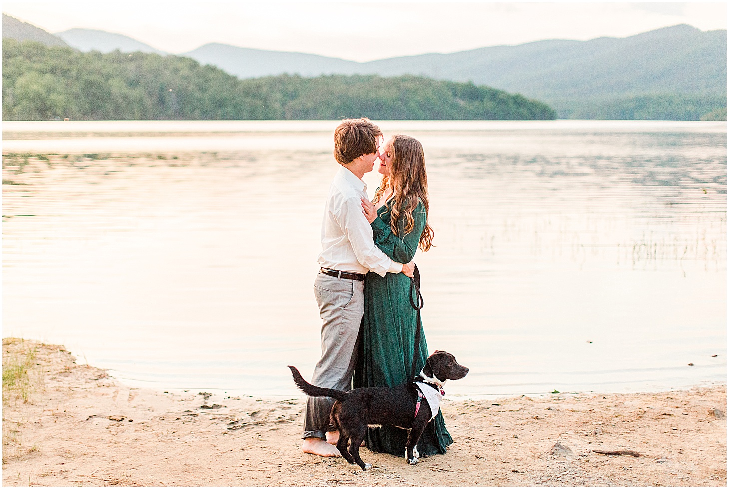 carvinscoveengagementsession_roanokeengagementsession_carvinscove_virginiawedding_virginiaweddingphotographer_vaweddingphotographer_photo_0081.jpg