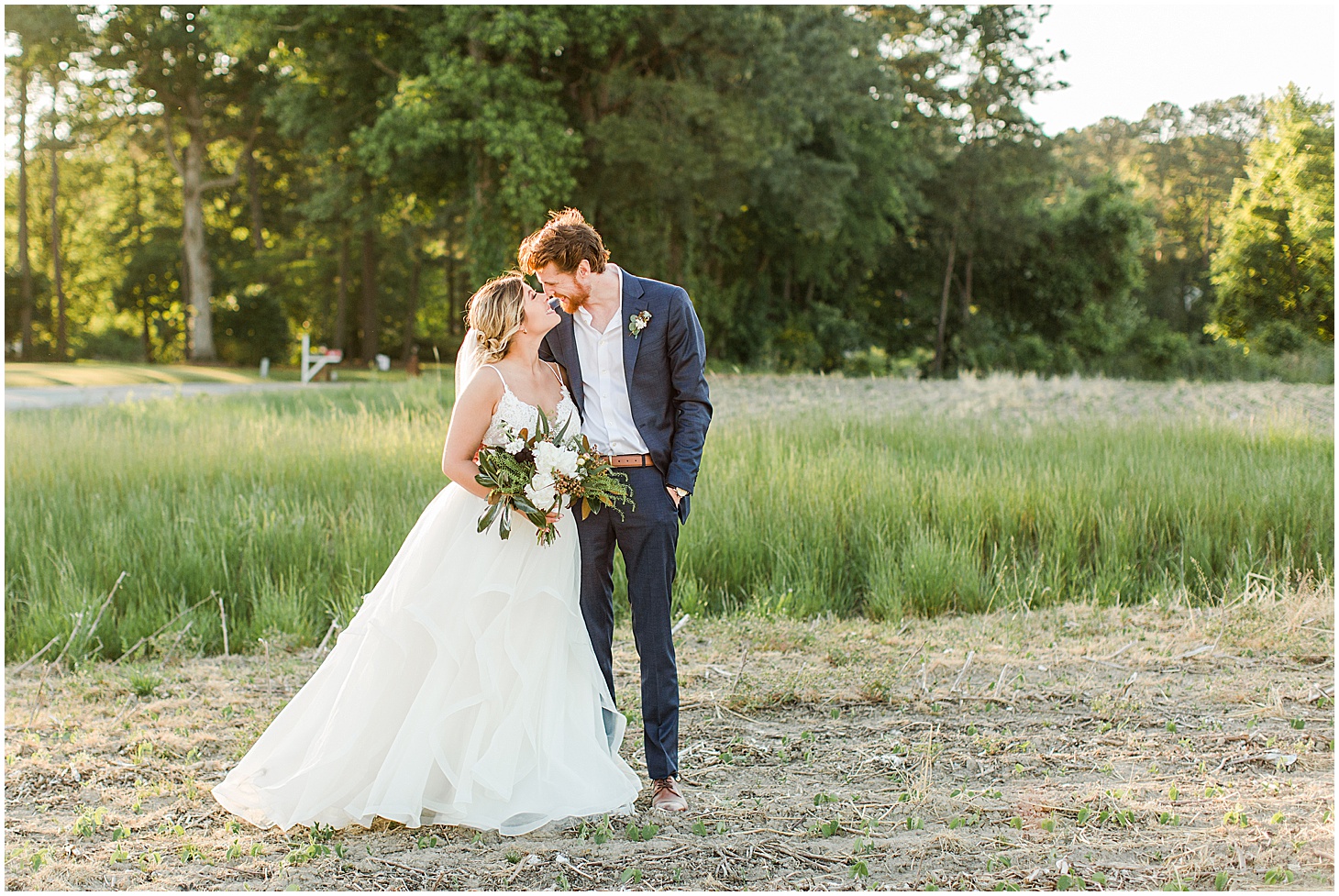 smithfieldvirginiawedding_backyardwedding_vowrenewalwedding_virginiawedding_virginiaweddingphotographer_vaweddingphotographer_photo_0157.jpg