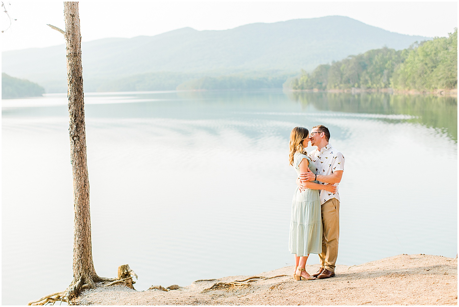 carvinscove_roanokeengagementsession_virginiaweddingphotographer_vaweddingphotographer_photo_0018.jpg