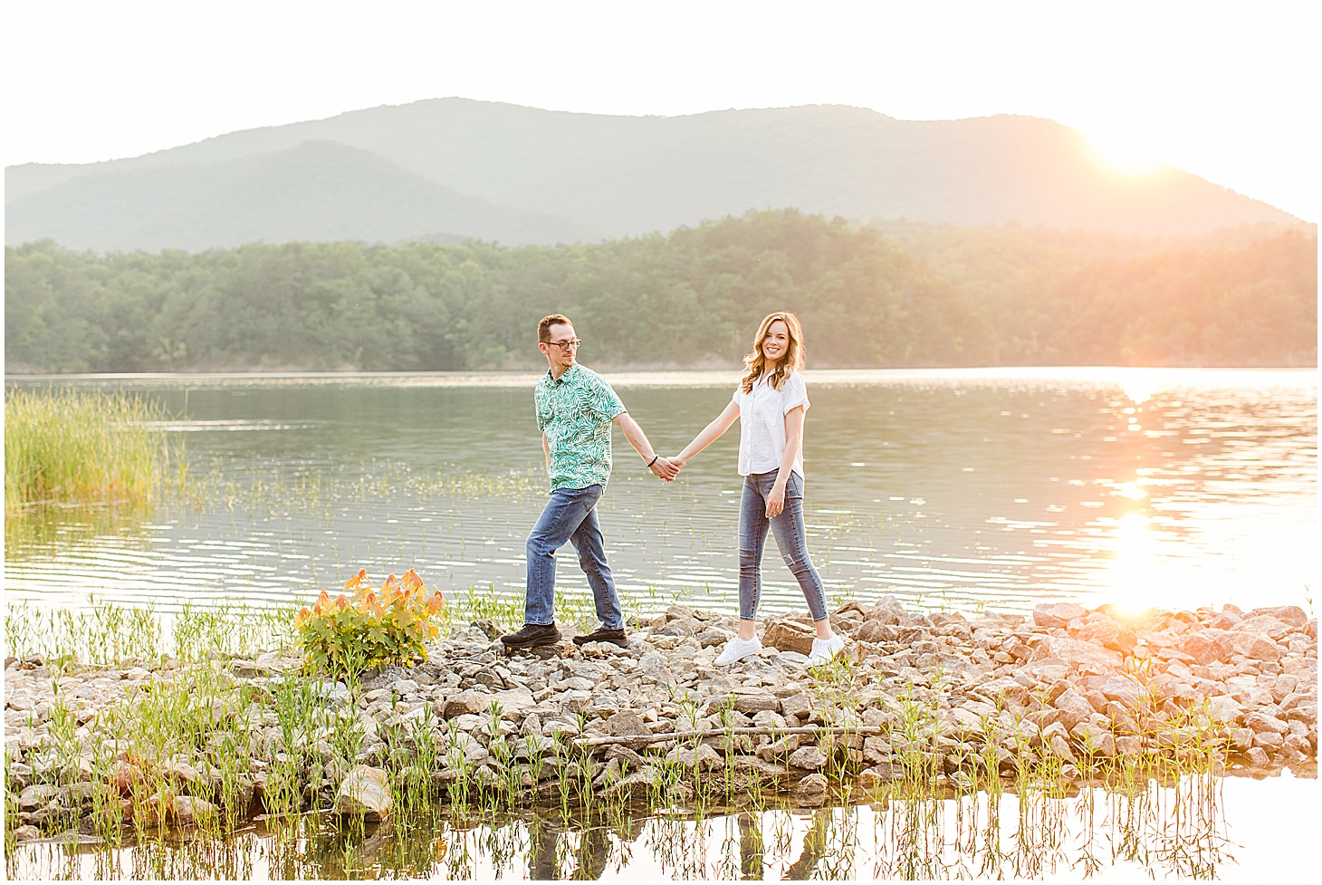 carvinscove_roanokeengagementsession_virginiaweddingphotographer_vaweddingphotographer_photo_0042.jpg