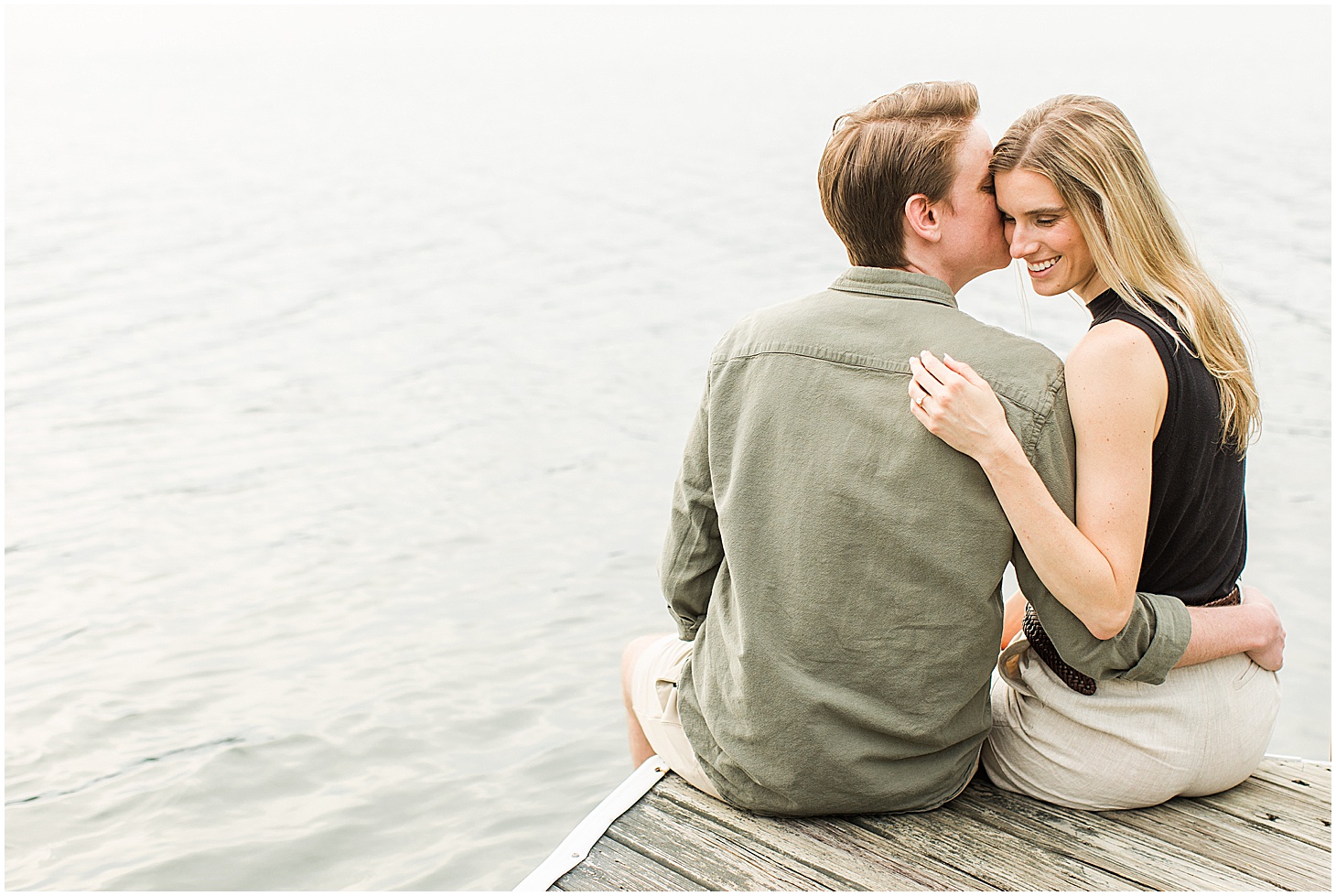 carvinscove_roanokeengagementsession_virginiaweddingphotographer_vaweddingphotographer_photo_0031-1.jpg