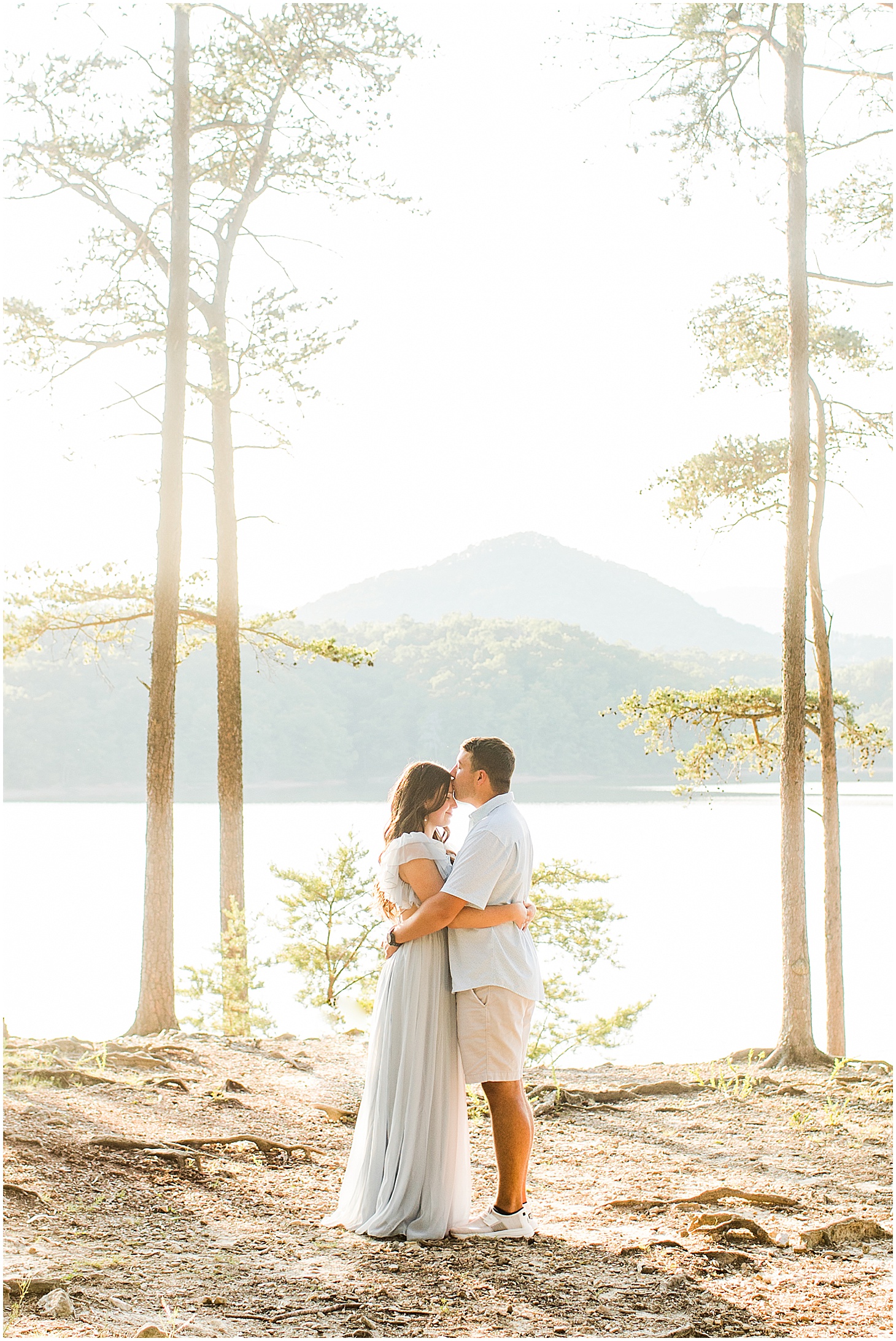 carvinscove_roanokeengagementsession_virginiaweddingphotographer_vaweddingphotographer_photo_0070.jpg