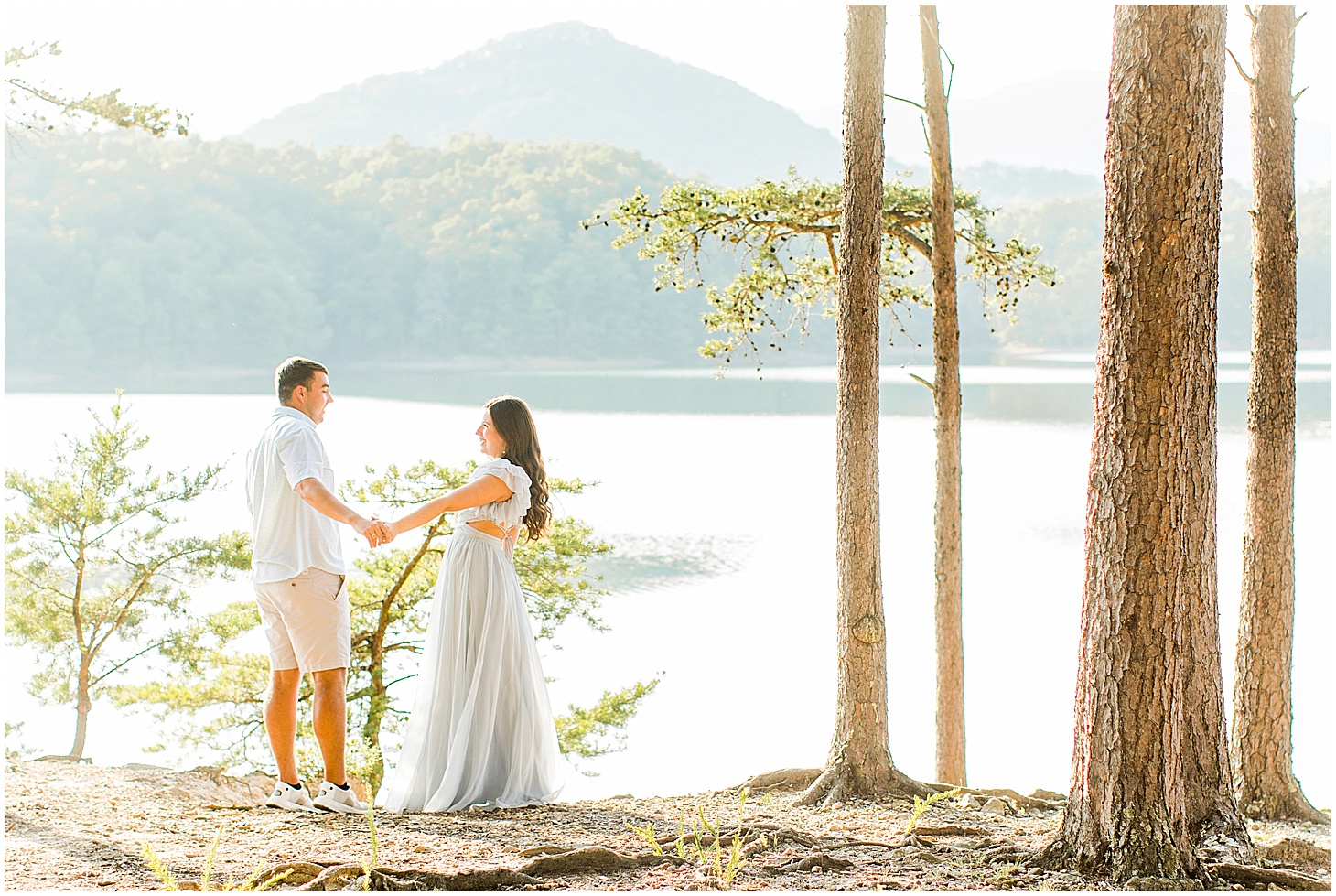 carvinscove_roanokeengagementsession_virginiaweddingphotographer_vaweddingphotographer_photo_0073.jpg