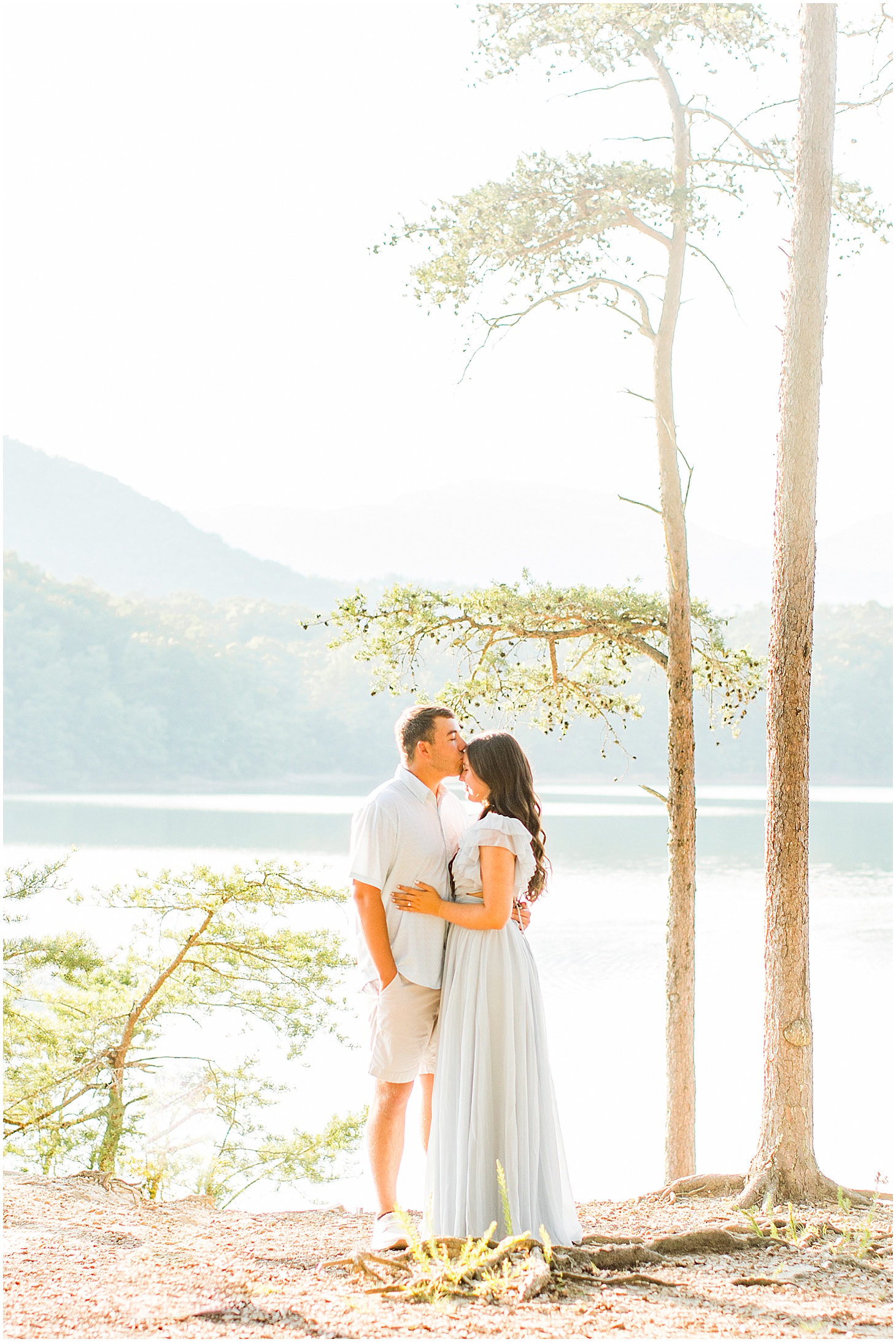 carvinscove_roanokeengagementsession_virginiaweddingphotographer_vaweddingphotographer_photo_0075.jpg