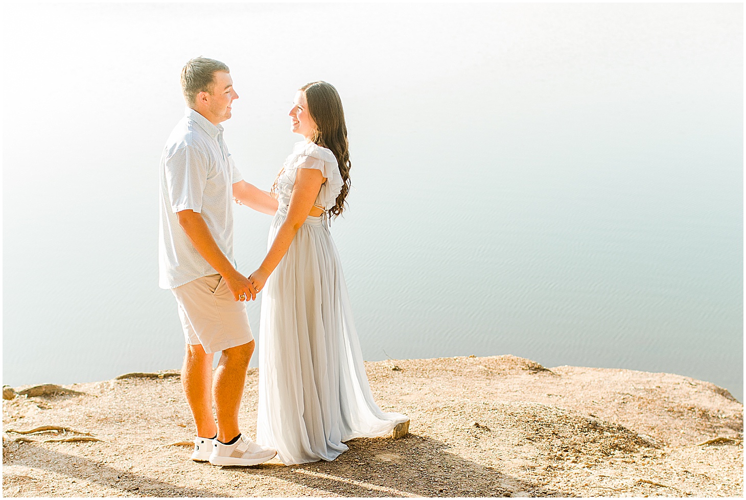 carvinscove_roanokeengagementsession_virginiaweddingphotographer_vaweddingphotographer_photo_0079.jpg