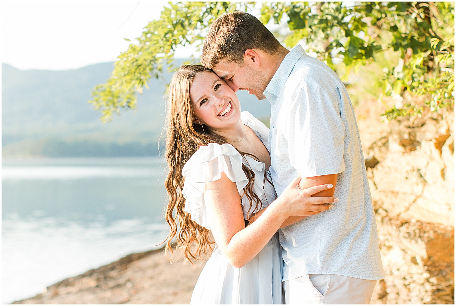 carvinscove_roanokeengagementsession_virginiaweddingphotographer_vaweddingphotographer_photo_0084.jpg