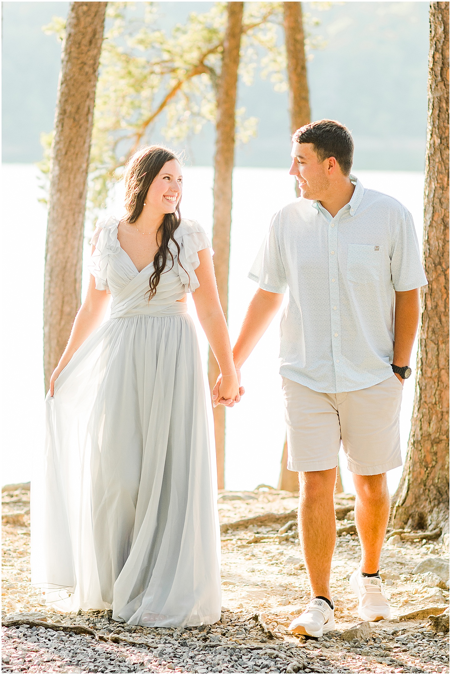 carvinscove_roanokeengagementsession_virginiaweddingphotographer_vaweddingphotographer_photo_0087.jpg