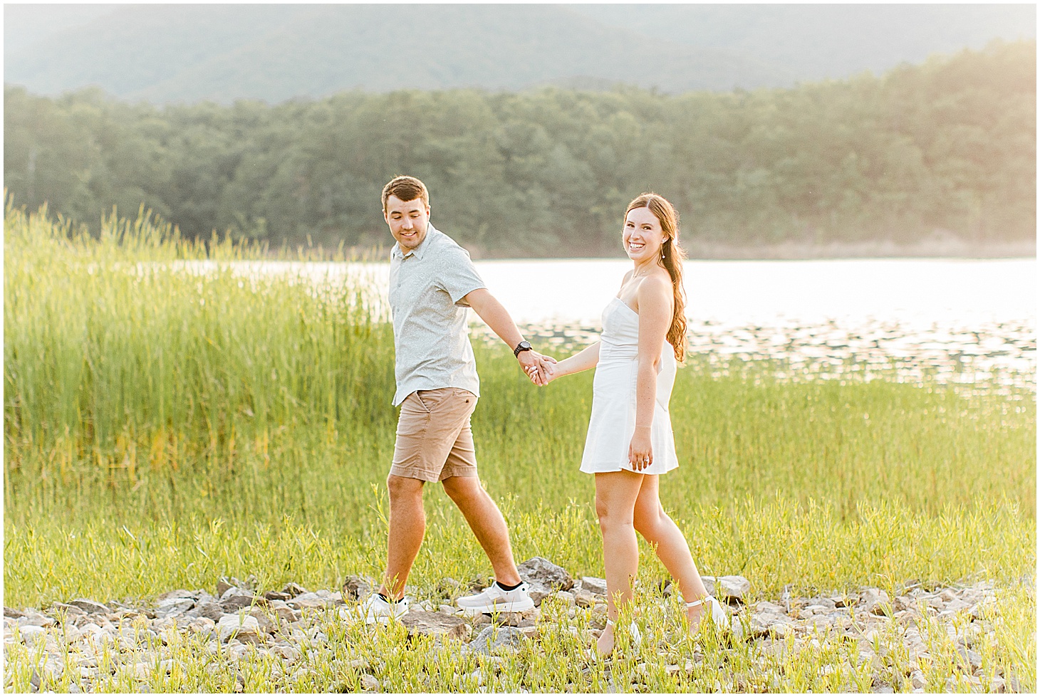 carvinscove_roanokeengagementsession_virginiaweddingphotographer_vaweddingphotographer_photo_0105.jpg